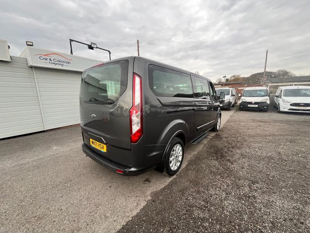 2021 Ford Tourneo Custom 2L Titanium 5dr - Photo 9