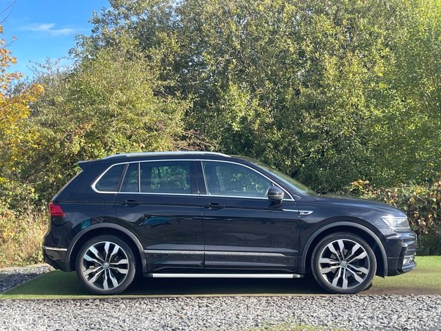 2018 VOLKSWAGEN TIGUAN - Photo 3