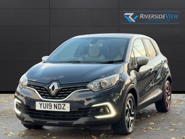 2019 RENAULT CAPTUR - Photo 2