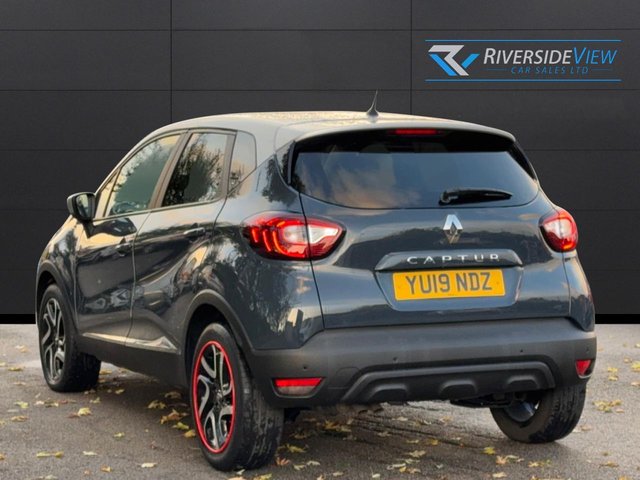 2019 RENAULT CAPTUR - Photo 7