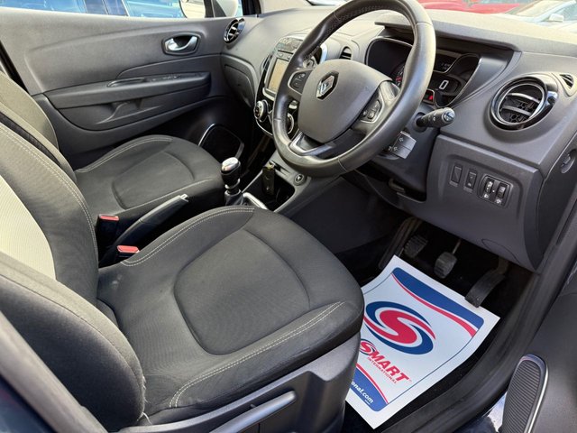 2019 RENAULT CAPTUR - Photo 10