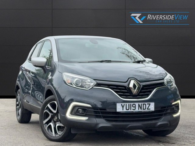 View our Renault Captur range