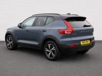 USED 2021 71 VOLVO XC40 2.0 B4 MHEV R-Design SUV 5dr Petrol Hybrid DCT Auto Euro 6 (s/s) (197 ps) Park Assist Package, Sat nav