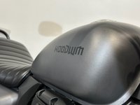 USED 2025 74 SINNIS Hoodlum 125 1 OWNER FROM NEW - HPI CLEAR - LOW MILEAGE COMES WITH NEW MOT AND WARRANTY