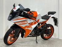 USED 2023 23 KTM RC 125 HPI CLEAR - 125cc SUPER SPORTS BIKE COMES WITH NEW MOT AND WARRANTY