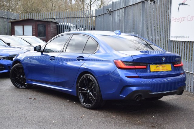 View our BMW 3 SERIES