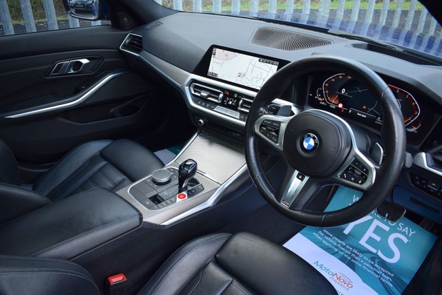 View our BMW 3 SERIES