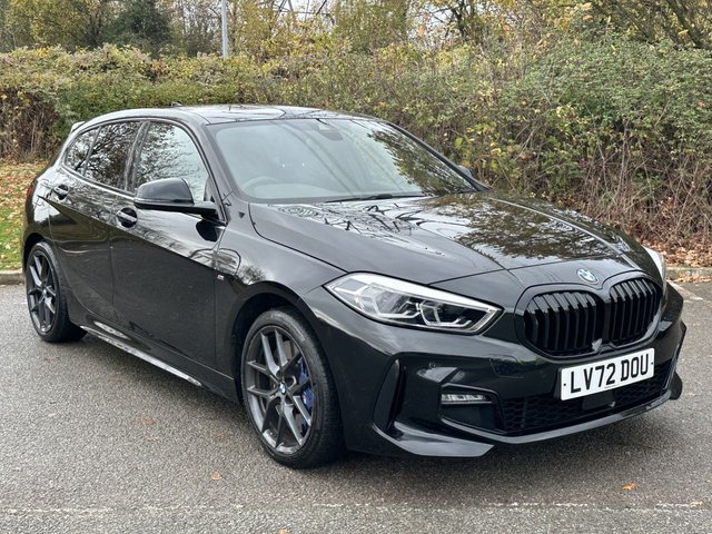 2022 BMW 1 SERIES - Photo 6