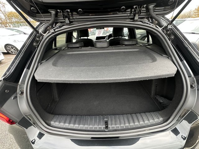 2022 BMW 1 SERIES - Photo 11