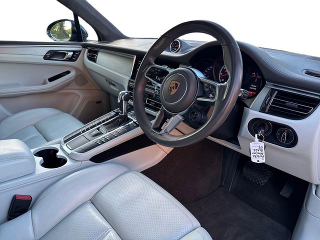 2019 PORSCHE MACAN 2.9T V6 Turbo SUV 5dr Petrol PDK 4WD Euro 6 (s/s) (440 ps) - Photo 9