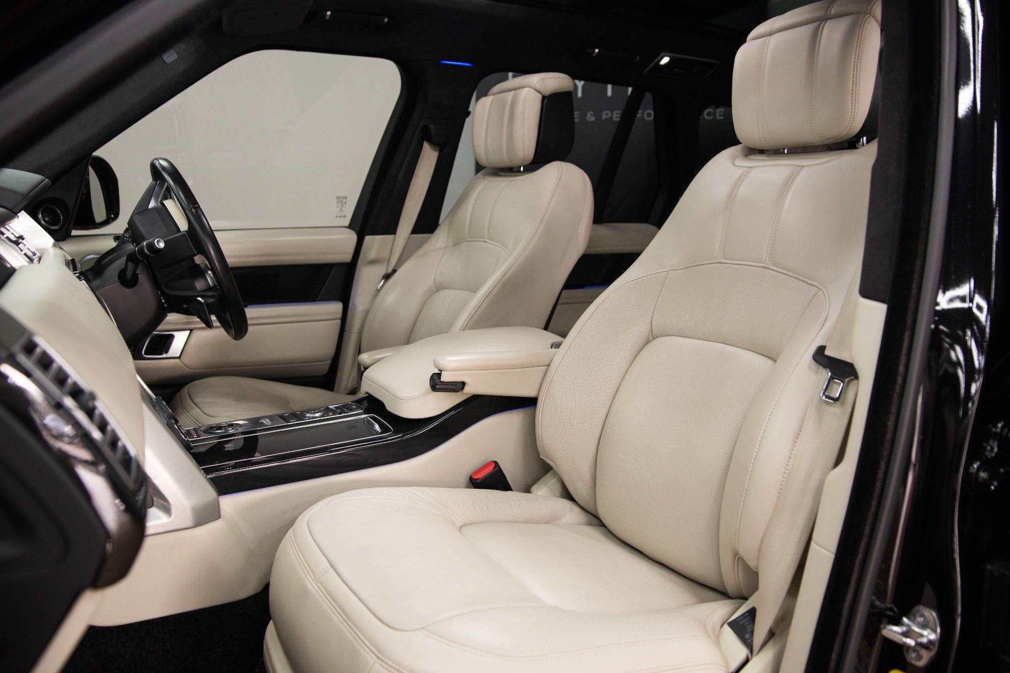 USED 2019 19 LAND ROVER RANGE ROVER 4.4 SD V8 Autobiography  