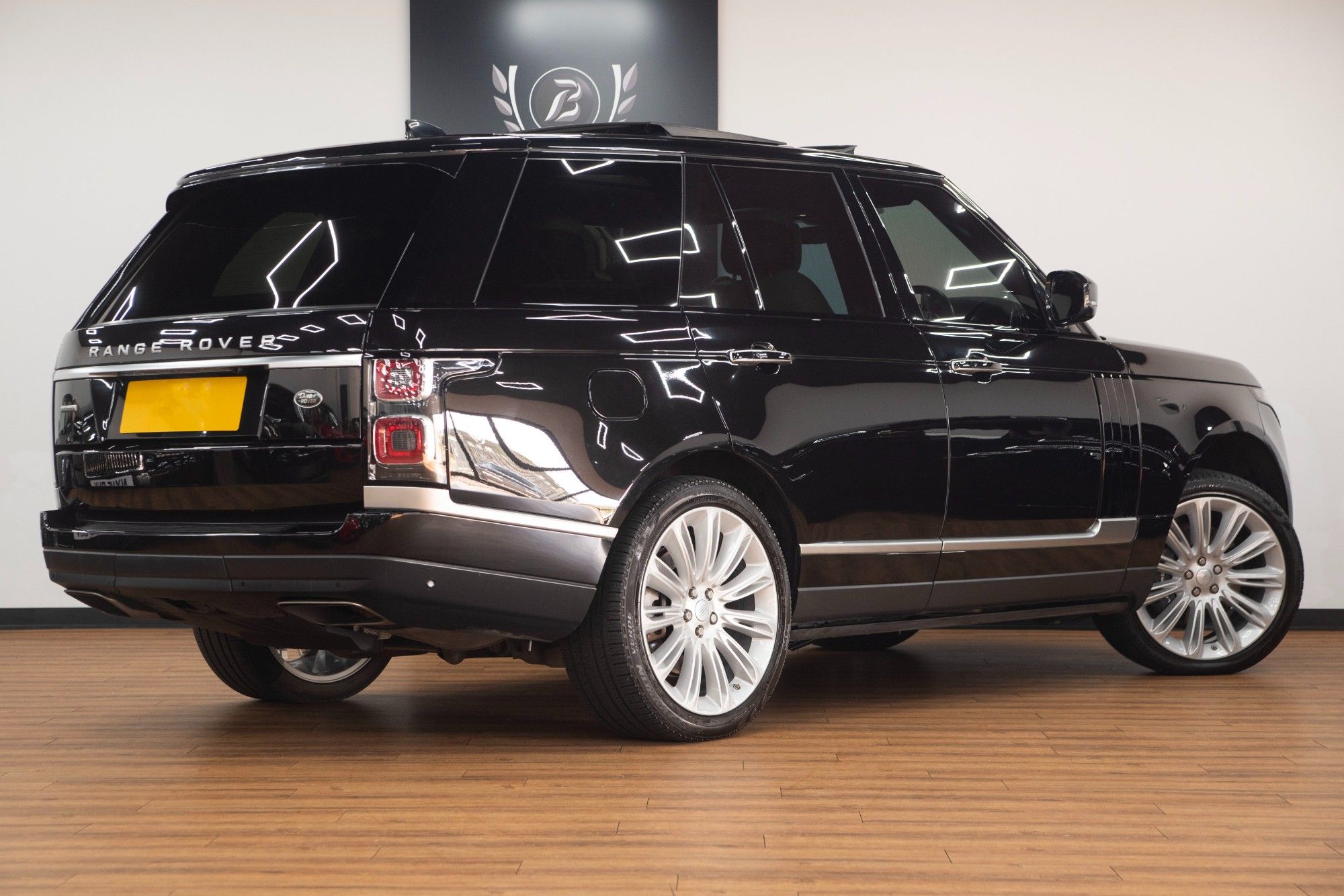 USED 2019 19 LAND ROVER RANGE ROVER 4.4 SD V8 Autobiography  