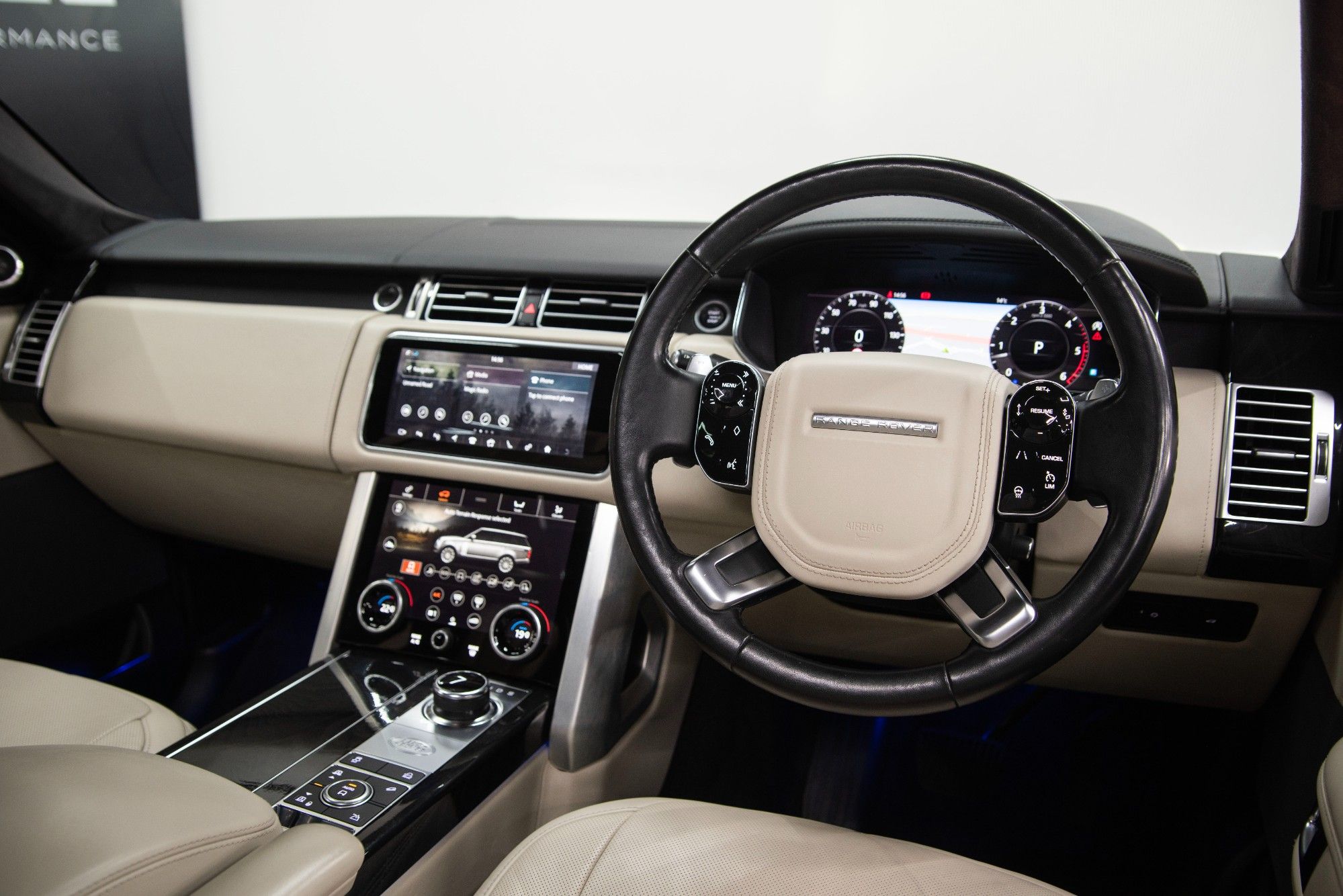 USED 2019 19 LAND ROVER RANGE ROVER 4.4 SD V8 Autobiography  