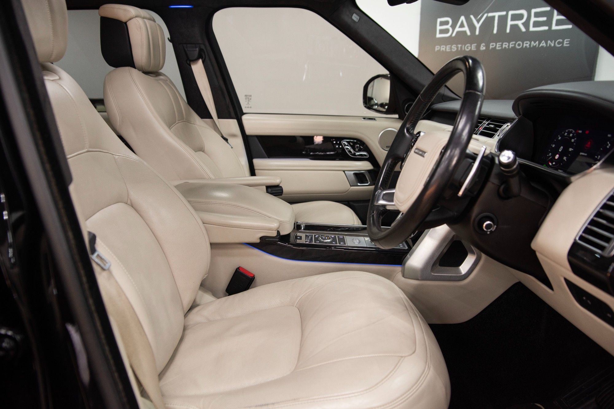 USED 2019 19 LAND ROVER RANGE ROVER 4.4 SD V8 Autobiography  