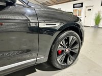 USED 2017 17 JAGUAR F-PACE 3.0 D300 V6 S SUV 5dr Diesel Auto AWD Euro 6 (s/s) (300 ps) 
