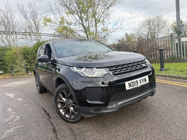 2019 Land Rover Discovery Sport 2L Landmark 5dr - Photo 4