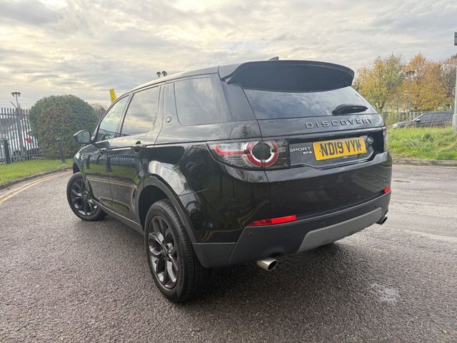 2019 Land Rover Discovery Sport 2L Landmark 5dr - Photo 6