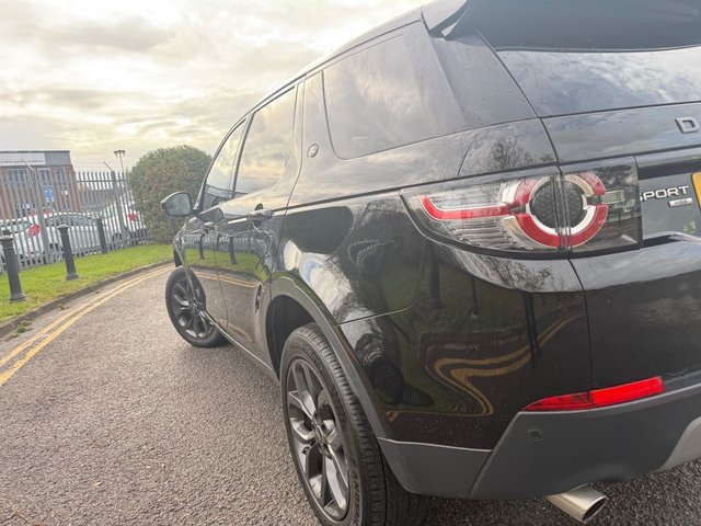 2019 Land Rover Discovery Sport 2L Landmark 5dr - Photo 7