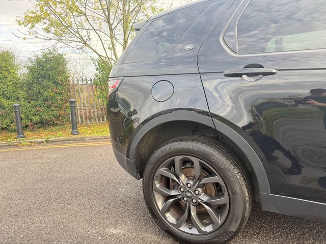 2019 Land Rover Discovery Sport 2L Landmark 5dr - Photo 10