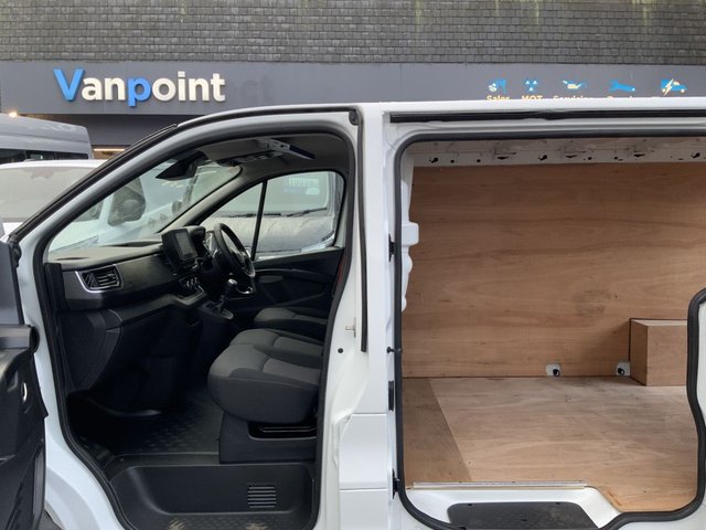 2023 Renault Trafic - Photo 12