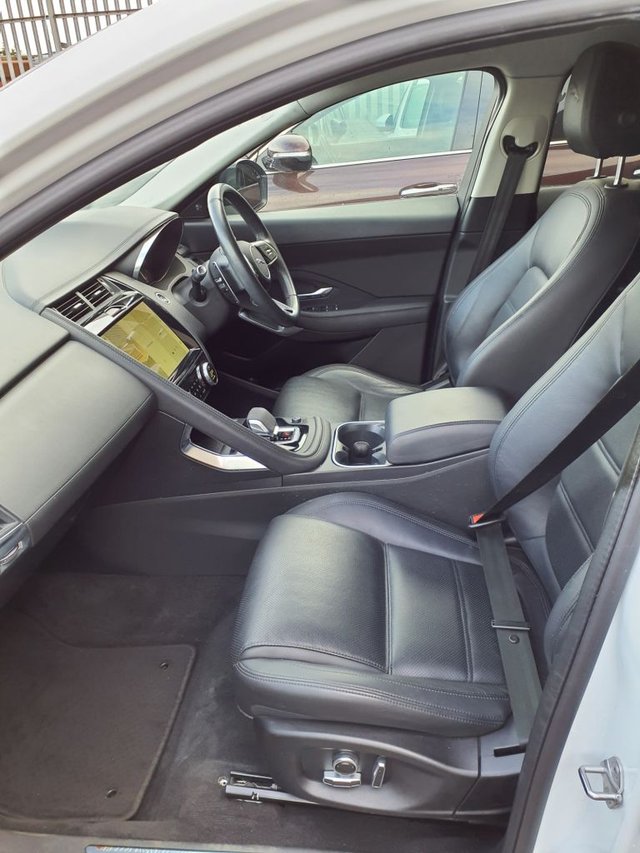 2021 JAGUAR E-PACE 2.0 D165 MHEV S SUV 5dr Diesel Auto AWD Euro 6 (s/s) (163 ps) - Photo 4