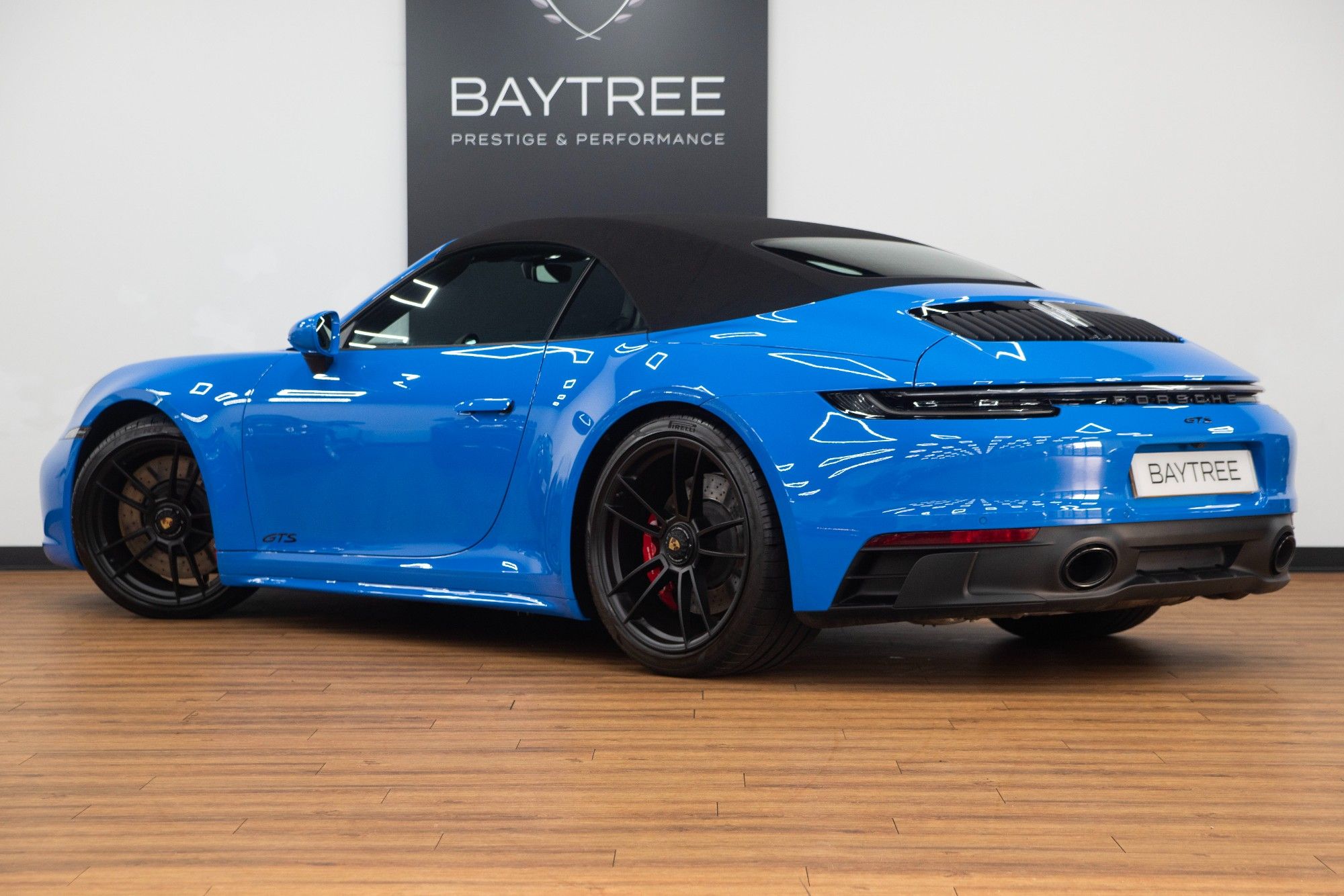 USED 2023 72 PORSCHE 911 3.0T 992 Carrera GTS Convertible  