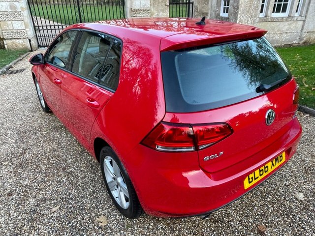 2016 VOLKSWAGEN GOLF 1.6 TDI BlueMotion Tech Match Edition DSG Euro 6 (s/s) 5dr - Photo 5