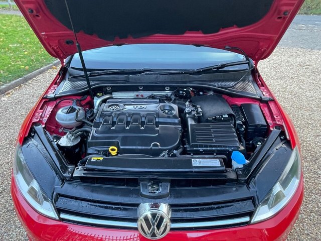 2016 VOLKSWAGEN GOLF 1.6 TDI BlueMotion Tech Match Edition DSG Euro 6 (s/s) 5dr - Photo 12