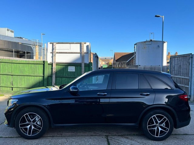 2016 MERCEDES-BENZ GLC 2.1 GLC250d AMG Line (Premium) G-Tronic 4MATIC Euro 6 (s/s) 5dr - Photo 10