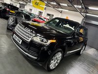USED 2014 14 LAND ROVER RANGE ROVER 4.4 SD V8 Vogue SUV 5dr Diesel Auto 4WD Euro 5 (339 ps) 2014 LANDROVER RANGEROVER VOGUE 4.4 SDV8 - 2 PREVIOUS KEEPERS - 6 LANDROVER SERVICES - SANTORINI BLACK - 21 INCH ALLOY WHEELS - HEATED SEATS - REVERSE CAMERA - HEATED STEERING WHEEL