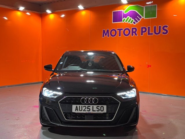 2025 AUDI A1 1.0 TFSI 25 S line Sportback 5dr Petrol S Tronic Euro 6 (s/s) (95 ps) One Owner. Lane Depart. DAB. - Photo 3