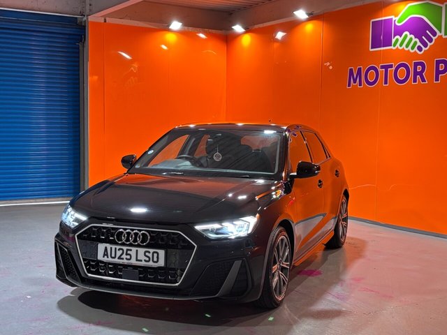 2025 AUDI A1 1.0 TFSI 25 S line Sportback 5dr Petrol S Tronic Euro 6 (s/s) (95 ps) One Owner. Lane Depart. DAB. - Photo 4