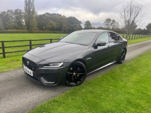 2020 Jaguar Xe 2L R-Dynamic Se 4dr - Photo 8