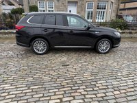 USED 2020 20 MITSUBISHI OUTLANDER 2.4h TwinMotor 13.8kWh Dynamic SUV 5dr Petrol Plug-in Hybrid CVT 4WD Euro 6 (s/s) (224 ps) One Owner Full Service History+Full Leather+Heated Seats+Navigation+More