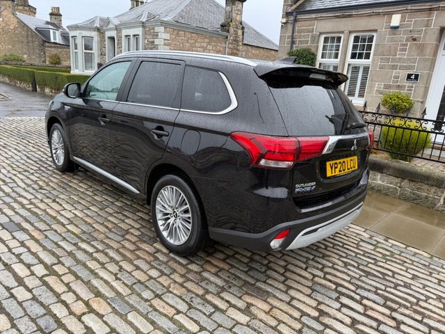 2020 MITSUBISHI OUTLANDER - Photo 6