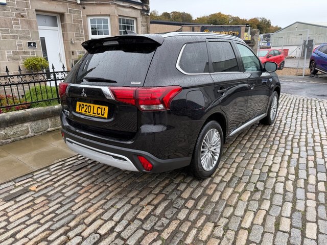 2020 MITSUBISHI OUTLANDER - Photo 7