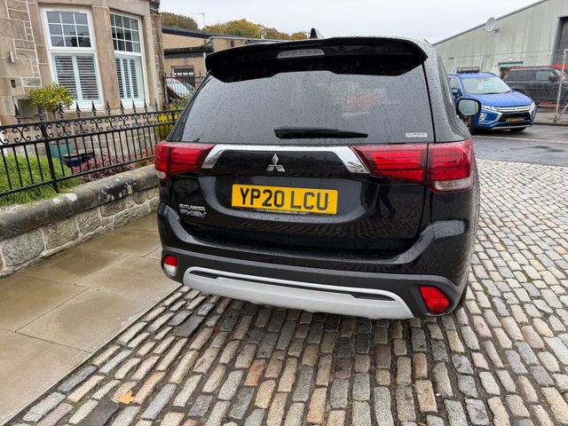 2020 MITSUBISHI OUTLANDER - Photo 10