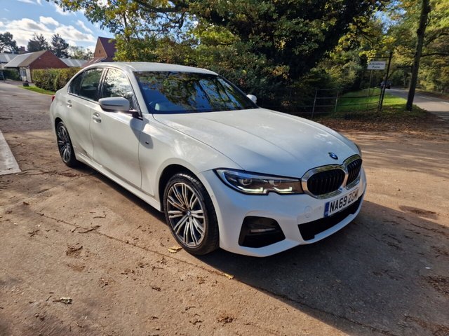 2019 69 BMW 3 Series 2.0 330e 12kWh M Sport Saloon 4dr Petrol Plug-in Hybrid Auto Euro 6 (s/s) (292 ps)