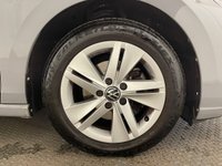 USED 2022 22 VOLKSWAGEN GOLF 1.5 TSI Life Hatchback 5dr Petrol Manual Euro 6 (s/s) (150 ps) NATIONWIDE DELIVERY AND COLLECTION