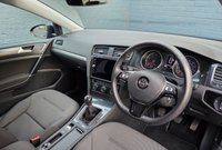 USED 2018 68 VOLKSWAGEN GOLF 1.5 TSI EVO SE Nav Hatchback 5dr Petrol Manual Euro 6 (s/s) (130 ps) Apple Carplay & Android Auto, Satellite Navigation, Adaptive Cruise Control, Front & Rear Parking Sensors, Power Folding Heated Wingmirrors