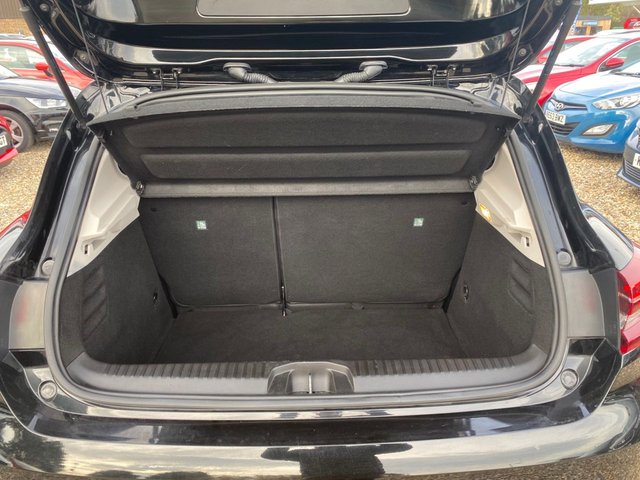 2020 Renault Clio 1.5L Iconic 5dr - Photo 10