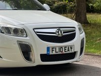 USED 2010 10 VAUXHALL INSIGNIA 2.8i Turbo V6 VXR Saloon 4dr Petrol Manual 4WD Euro 5 (325 ps) 