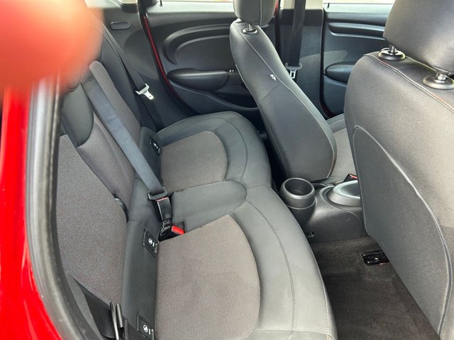 2015 MINI HATCH - Photo 9