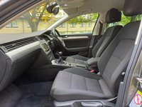 USED 2017 67 VOLKSWAGEN PASSAT 1.6 TDI SE Business Estate 5dr Diesel Manual Euro 6 (s/s) (120 ps) 