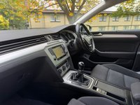 USED 2017 67 VOLKSWAGEN PASSAT 1.6 TDI SE Business Estate 5dr Diesel Manual Euro 6 (s/s) (120 ps) 