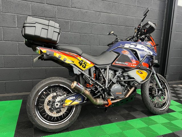 View our KTM 1190 ADVENTURE