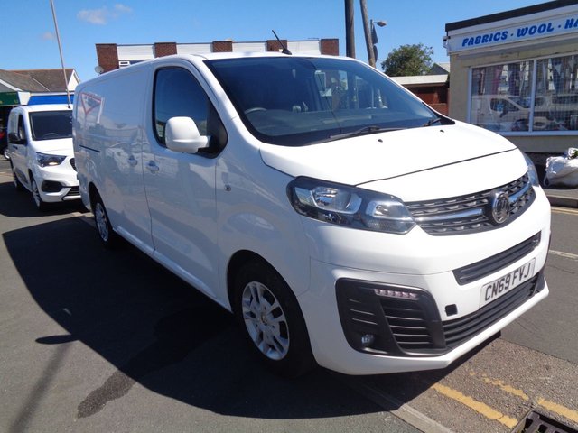 View our VAUXHALL VIVARO