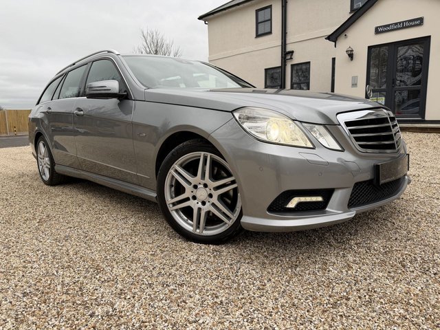 2010 59 Mercedes-Benz E-Class 3.5 E350 CGI V6 BlueEfficiency Sport Estate 5dr Petrol G-Tronic Euro 5 (292 ps)