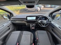 USED 2025 25 VOLKSWAGEN TRANSPORTER T7 2.0 TDI T28 6 Seat Crew Bus Commerce Plus Diesel Manual FWD SWB Euro 6 150PS 