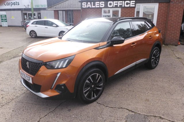 2020 PEUGEOT 2008 - Photo 9